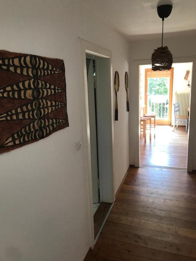 Charmante Altbau-Dg-Wohnung Мюнхен Екстериор снимка